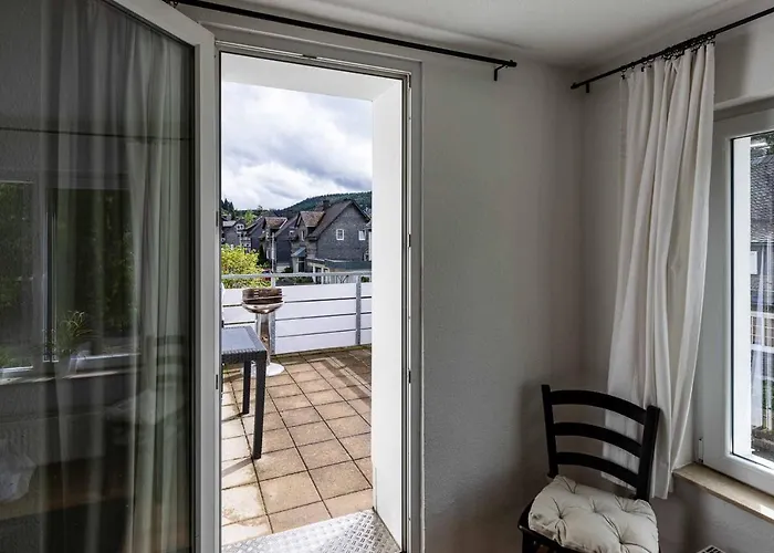 ゲストハウス Ferienhaeuser Bergfreiheit 3*